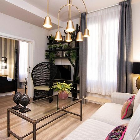 Central Deluxe Apartments Гранада Экстерьер фото