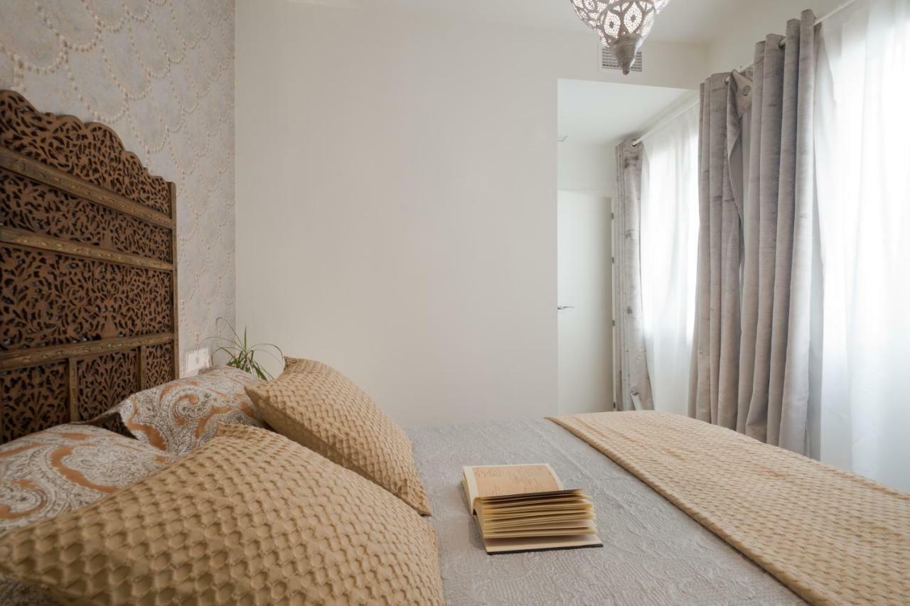 Central Deluxe Apartments Гранада Экстерьер фото